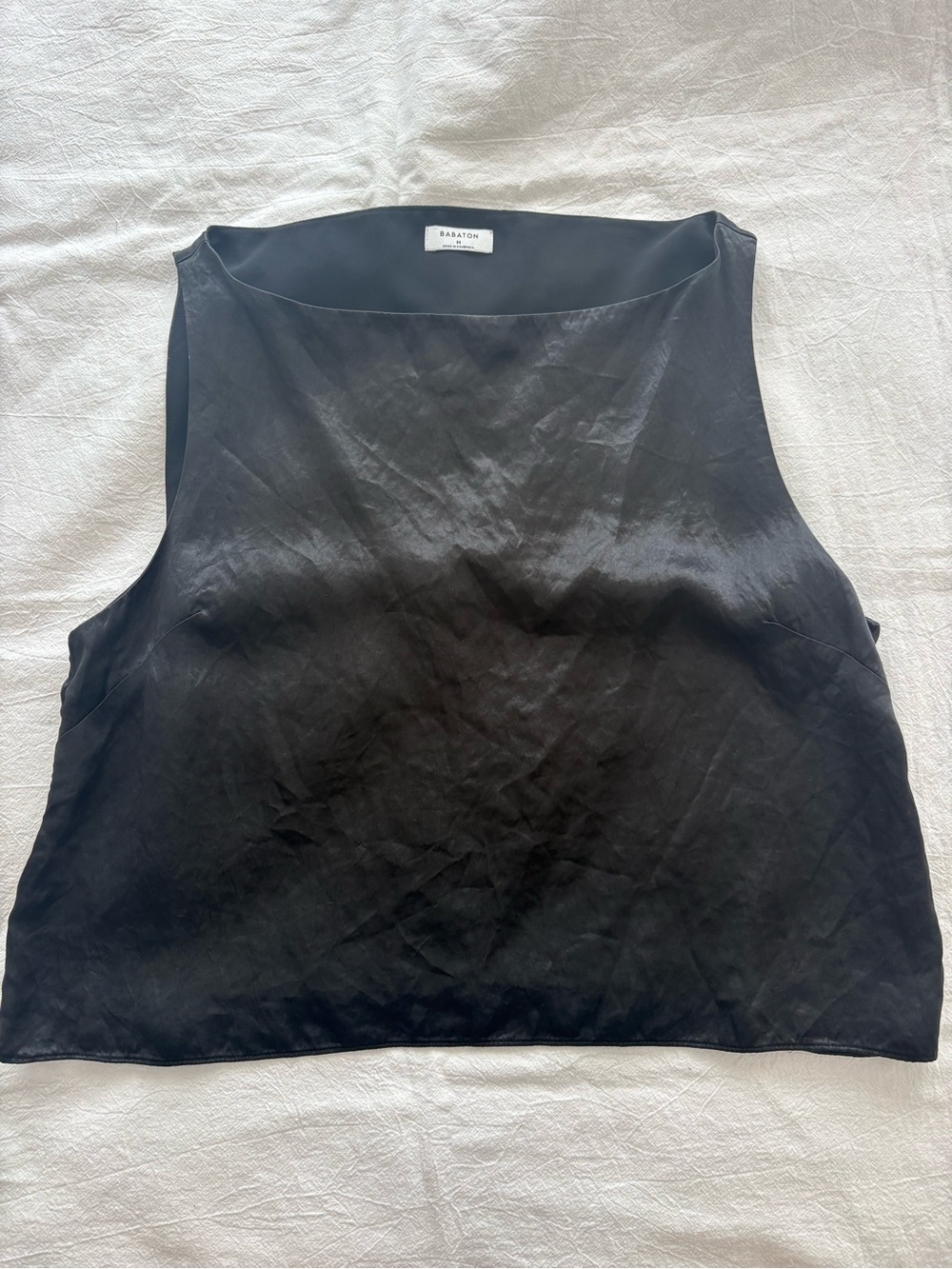Aritzia Babaton Cunning Satin Sleeveless Shell Top Size M